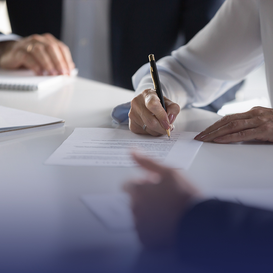 Unterzeichnung von Verträgen